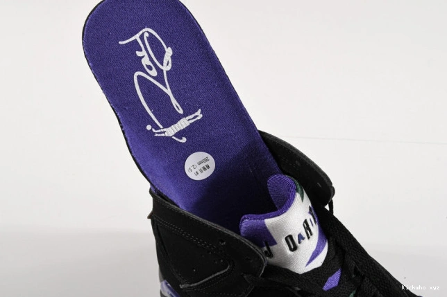 304775-053 7 Air Retro Jordan Allen Ray Bucks 0519